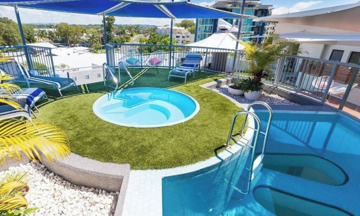 Mooloolaba Resort | 1 bedroom beachside unit Mooloolaba