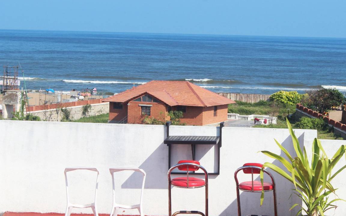 Besant Nagar Bed & Breakfast | 117 m² Bed and breakfast ∙ 2 bedrooms ∙ 4 guests