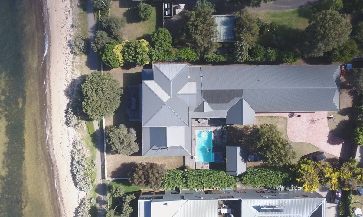 St Leonards House | 12 bell retreat