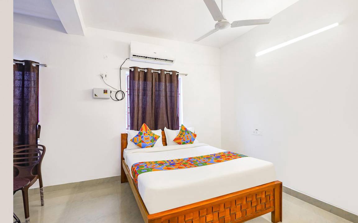 Covelong Hotel | 150 m² Hotel ∙ 2 guests