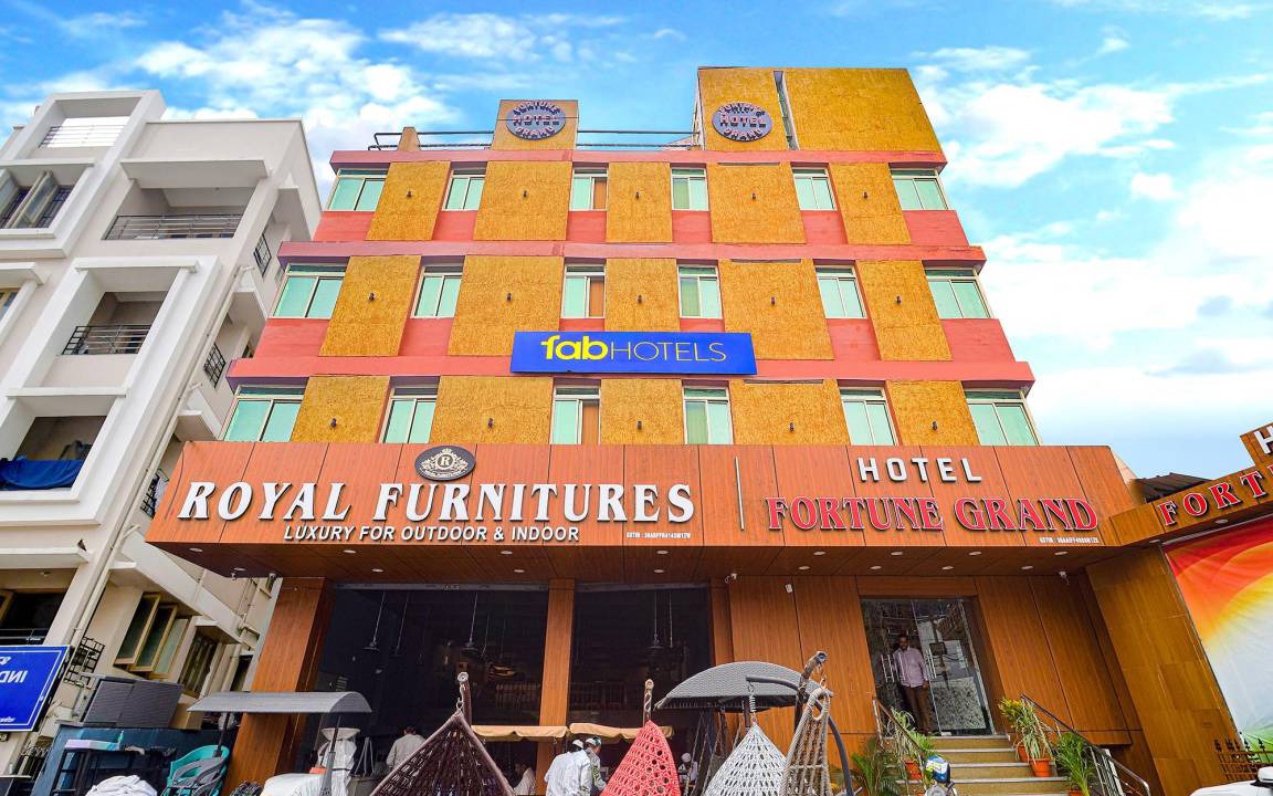 Lakdi Ka Pul Hotel | 150 m² Hotel ∙ 2 guests