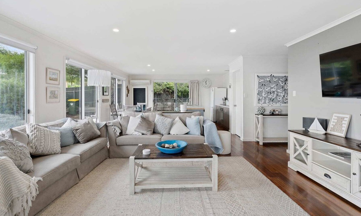 Port Elliot House | 16 Watson Crescent, Port Elliot
