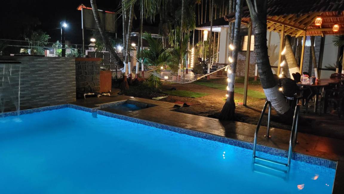 Alibaug Villa | 160 m² Villa ∙ 4 bedrooms ∙ 16 guests