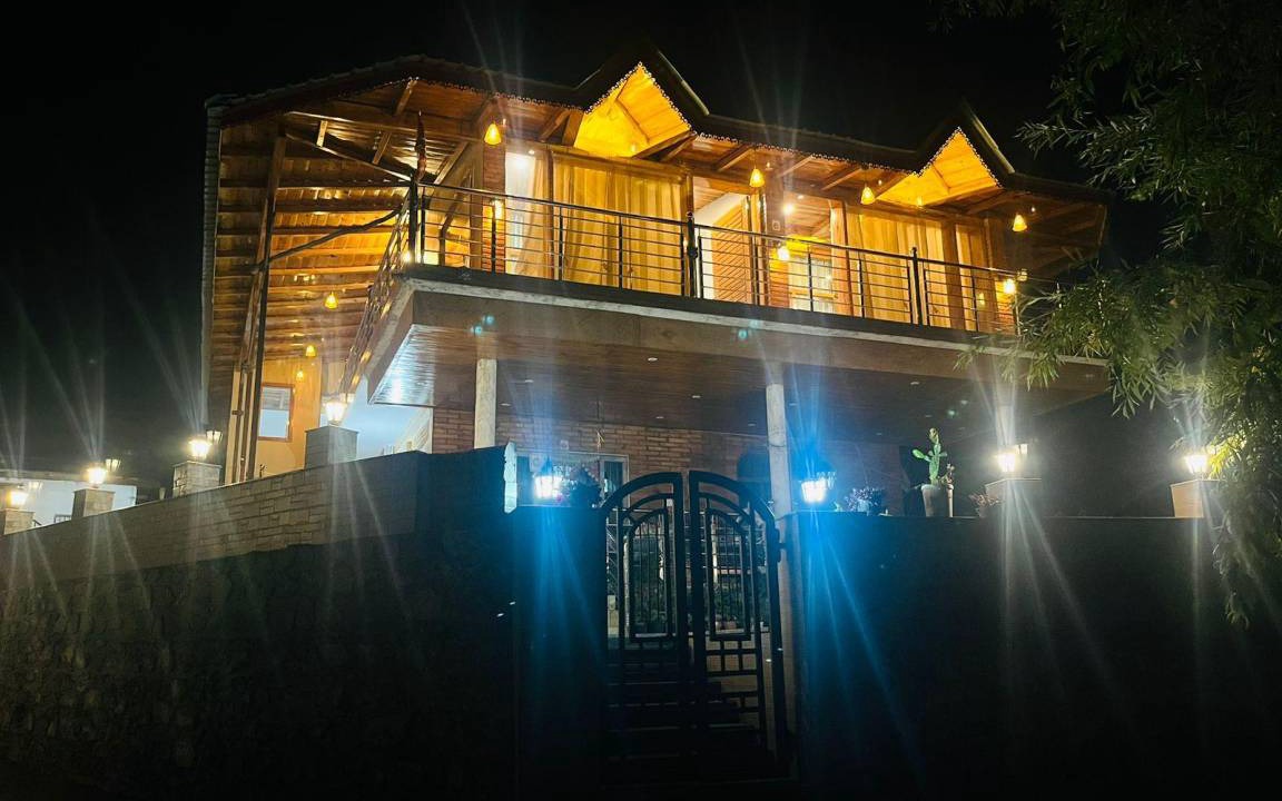 Amritpur Bed & Breakfast | 180 m² Bed and breakfast ∙ 2 guests