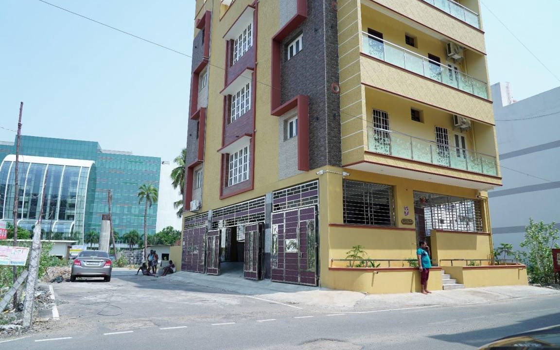 Thoraipakkam Hotel | 180 m² Hotel ∙ 3 guests