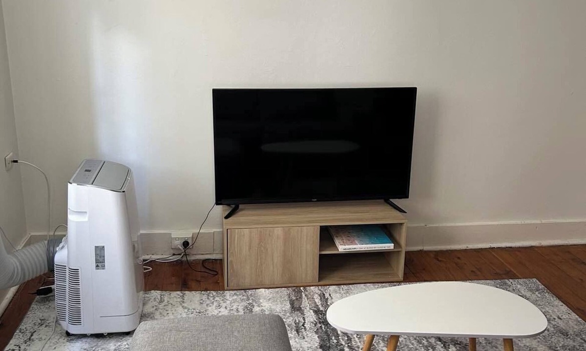 Bondi Beach Apartment | 2-bedroom apartment in perfect Bondi Beach