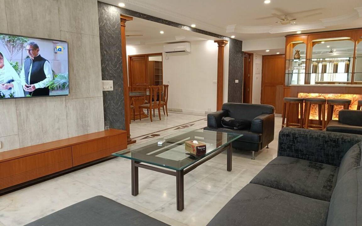 New Delhi House | 233 m² House ∙ 3 bedrooms ∙ 6 guests
