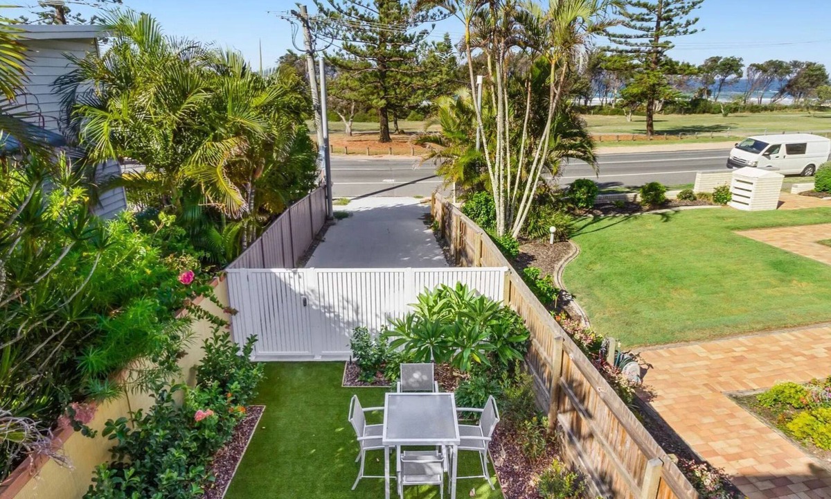 Kingscliff Apartment | 2br - Little Opulence Beach Villa on Marine