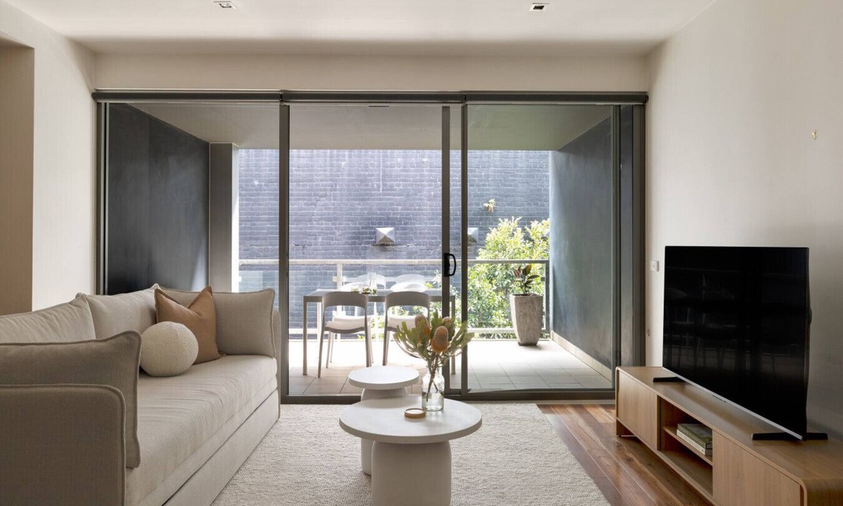 Richmond Apartment | 2BR | Stylish & Spacious | Prime Richmond Location