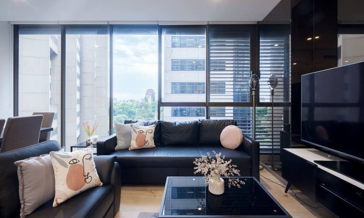 Sydney Central Business District Apartment | 2BR/Sydney CBD/Views Hyde Park/Families & Groups