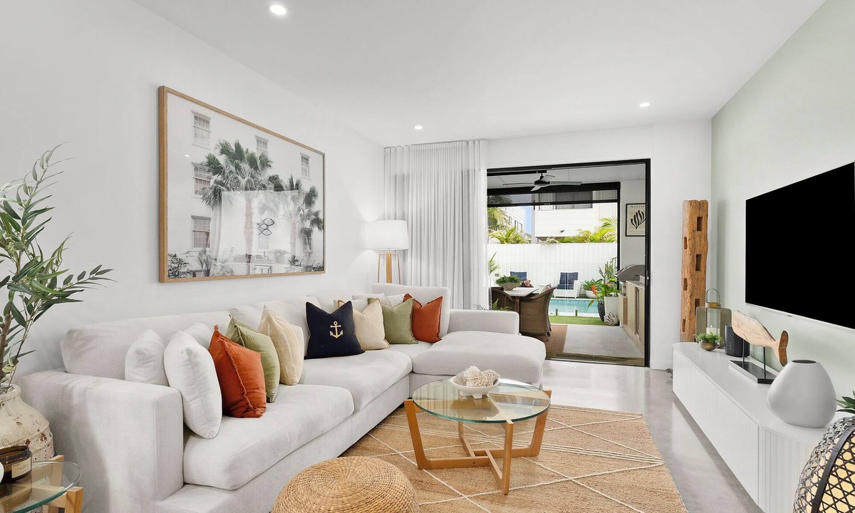 Kingscliff House | 3-Bed Coastal Escape – Pool – 1 Minute to Beach