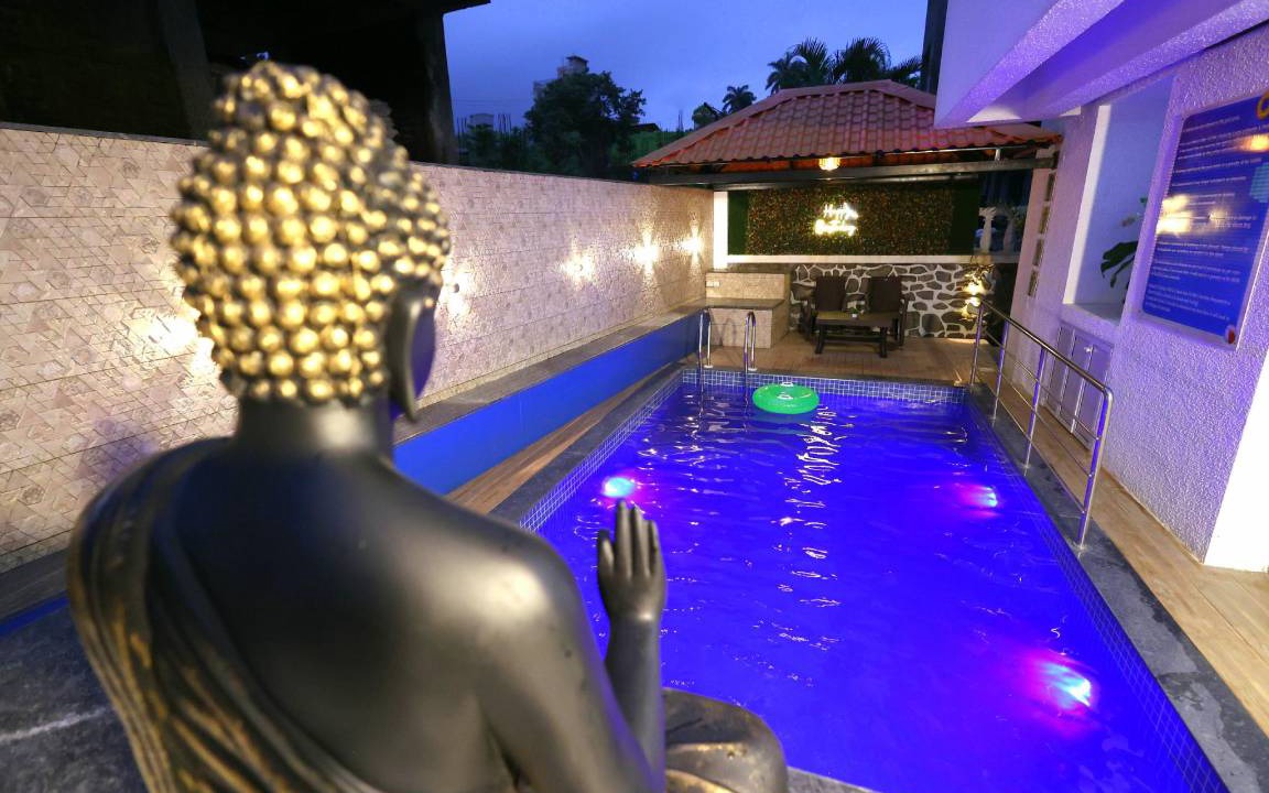Parshwapuram Villa | 3500 m² Villa ∙ 4 bedrooms ∙ 15 guests