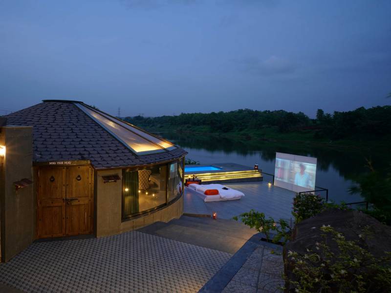 Vada Resort | 371 m² Resort ∙ 6 bedrooms ∙ 12 guests
