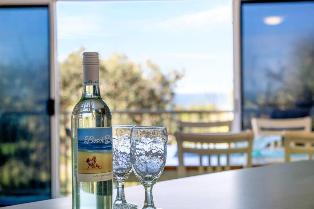 Buddina Apartment | 3Bed Ocean views with Pool