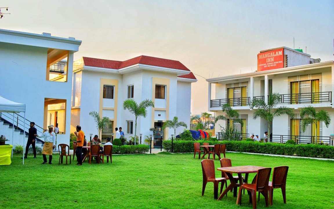 Deoghar Hotel | 400 m² Hotel ∙ 3 guests