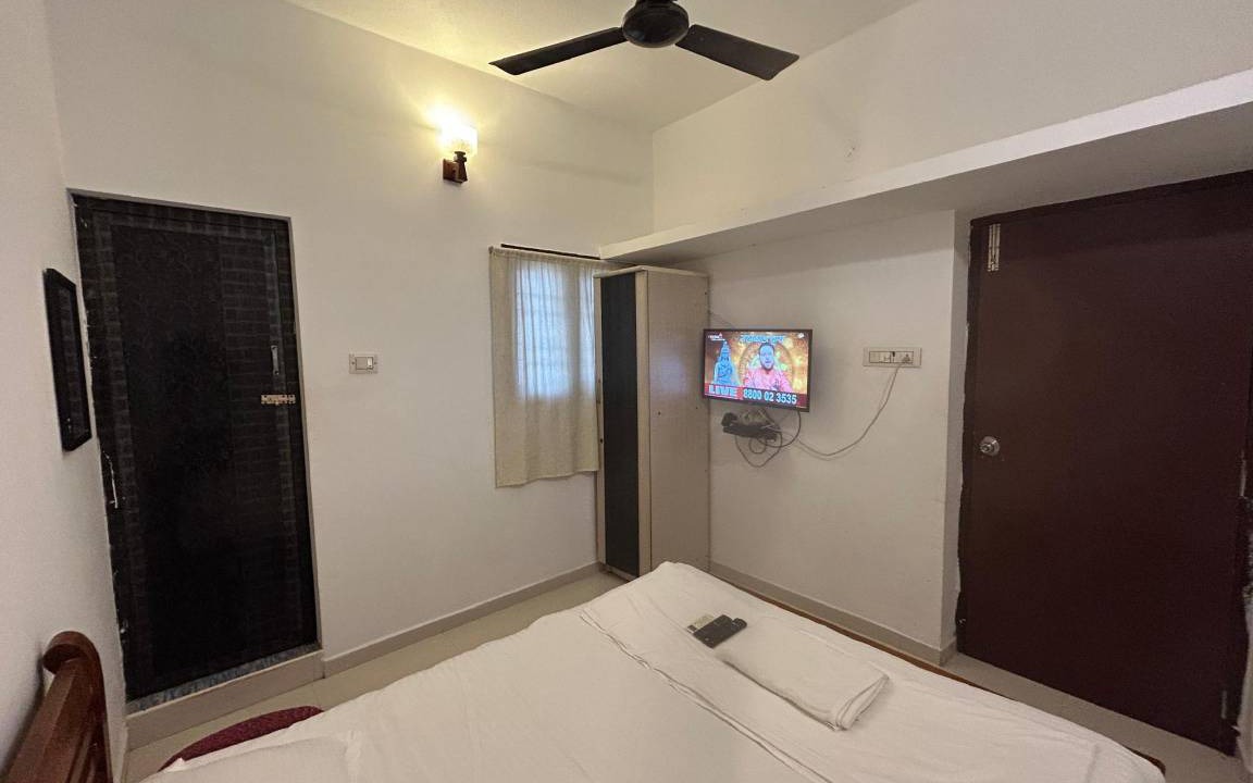 Pondicherry Beach House | 400 m² House ∙ 1 bedroom ∙ 2 guests