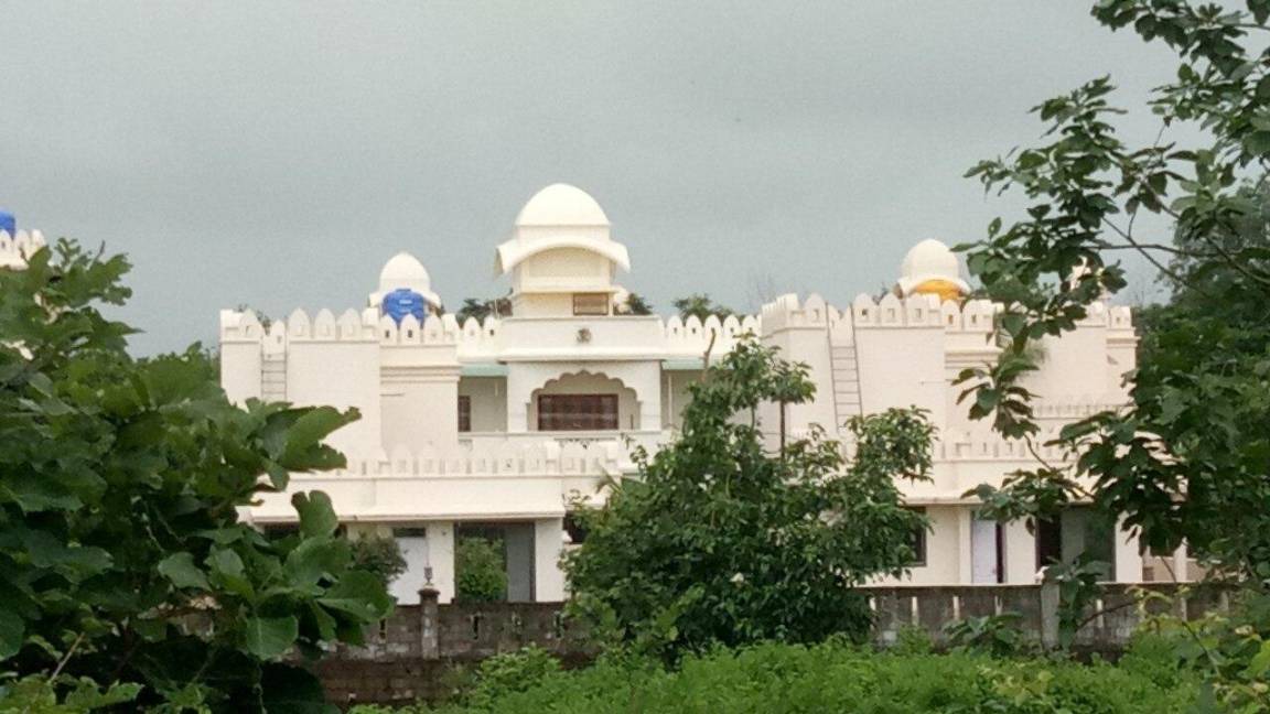 Murbad House | 448 m² House ∙ 1 bedroom ∙ 15 guests