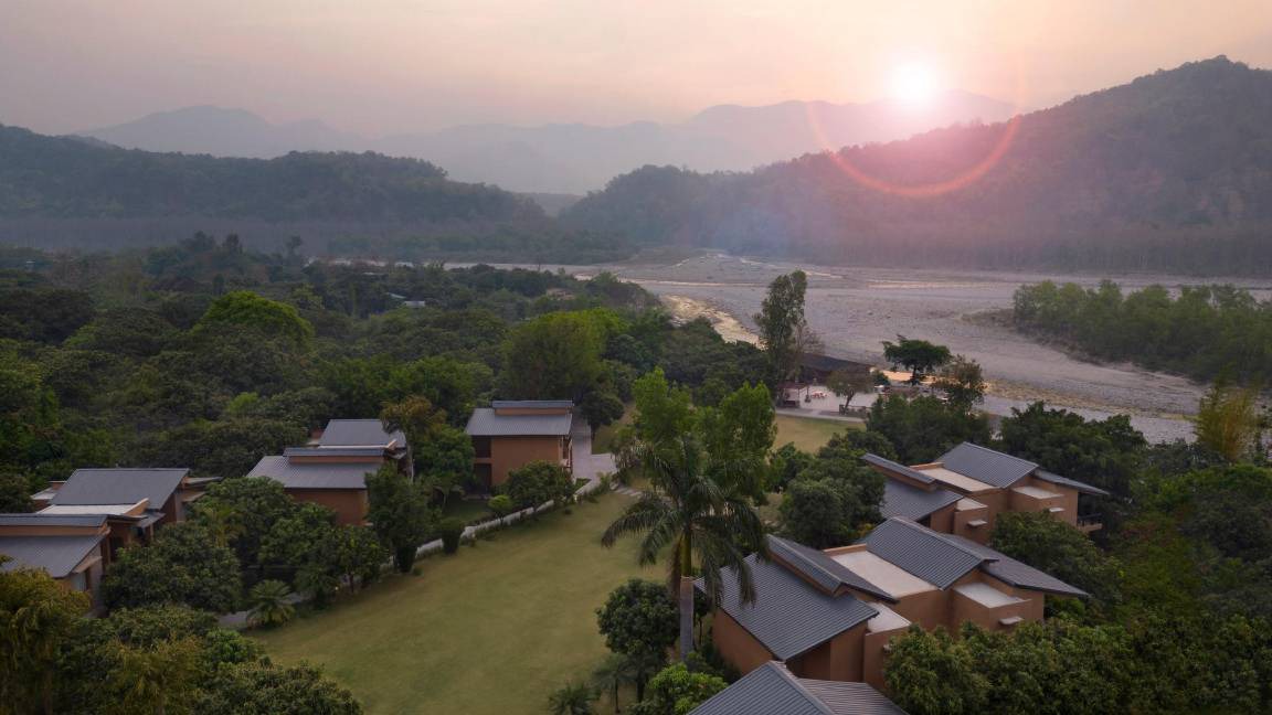 Dhikuli Hotel | 45 m² Hotel ∙ 127 guests
