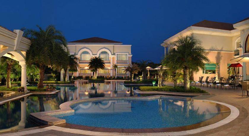 Sushant Lok Resort | 48 m² Resort ∙ 127 guests