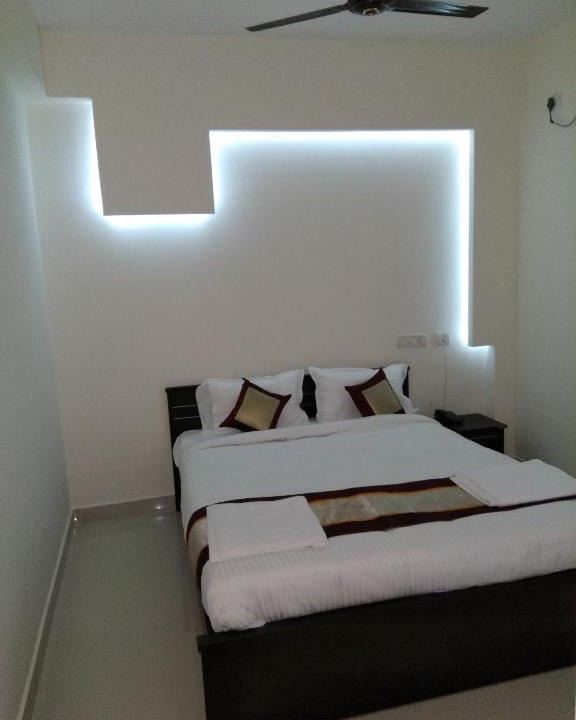 Velachery House | 7Hills service apartment