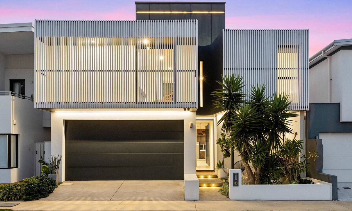 North Coogee House | 9 Architectural Luxe 4BR Skyhome Pool & Ocean View