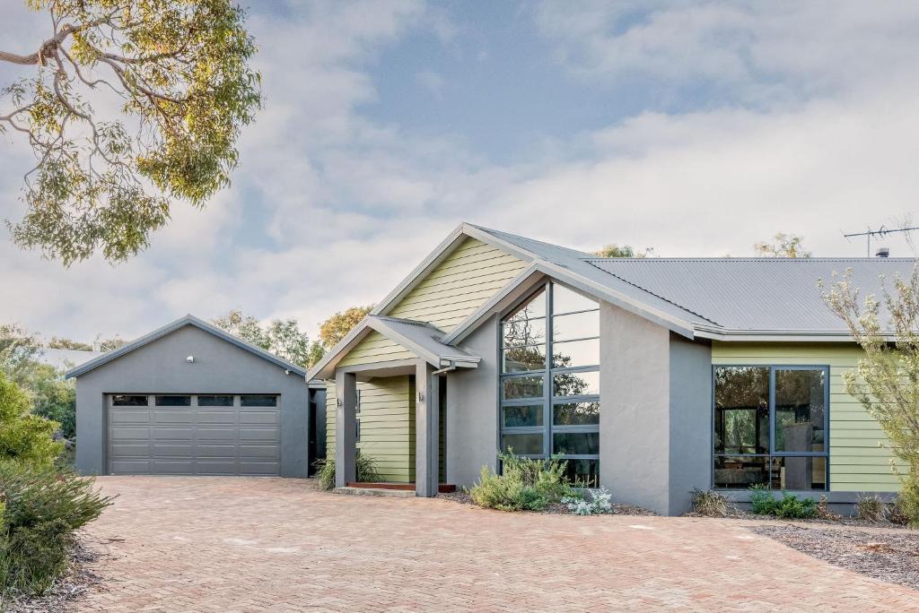 Dunsborough House | A Bush Utopia