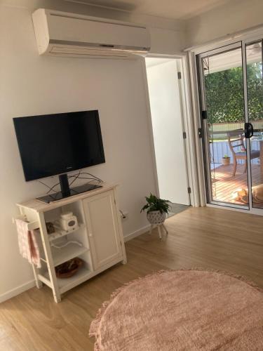 Redcliffe House | A great break near beach n bars!