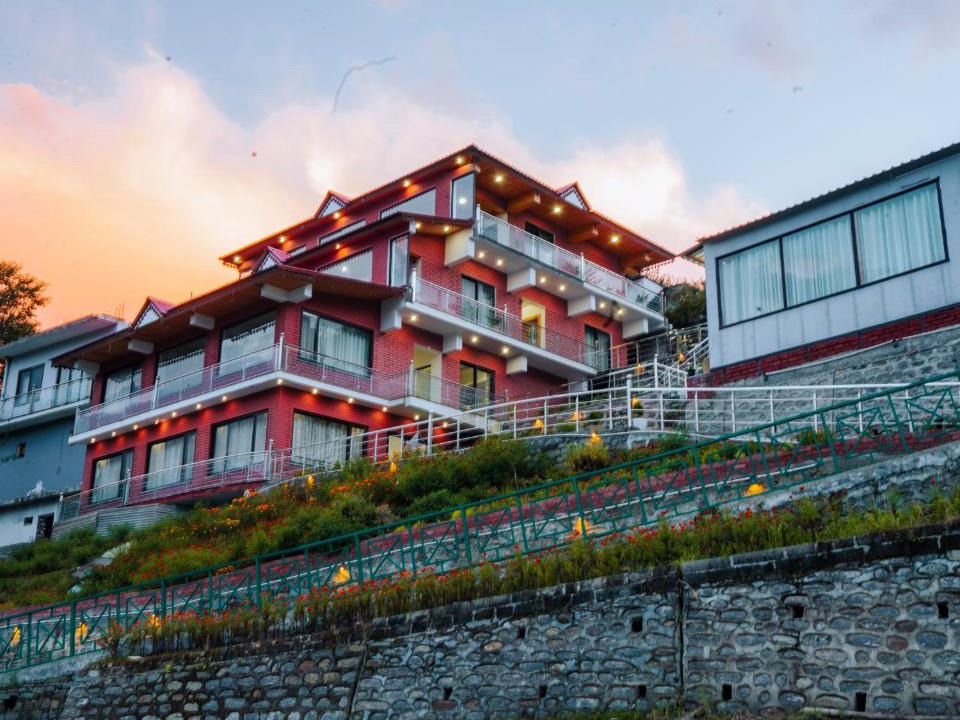 Gobind Dham Hotel | Aaryam Resort, Auli