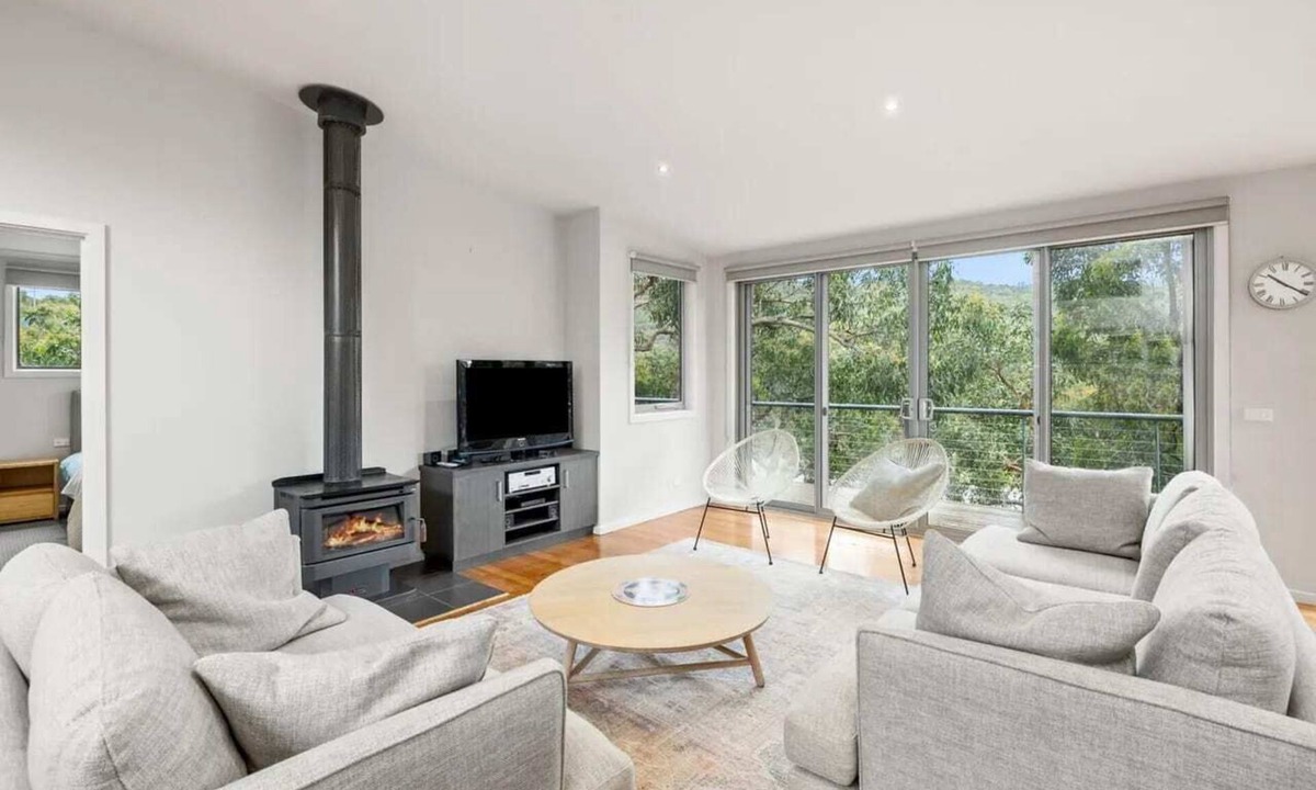 Fairhaven House | Absolute Serenity I Bush Views I 2 Living Rooms