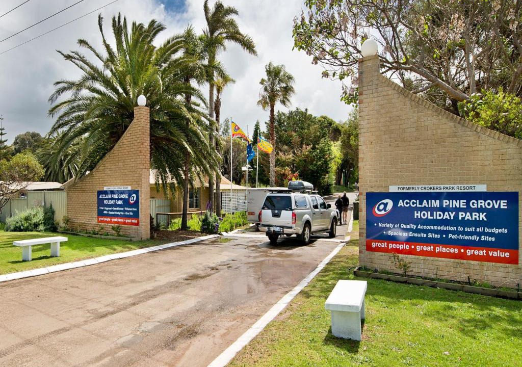 Chadwick Resort | Acclaim Pine Grove Holiday Park