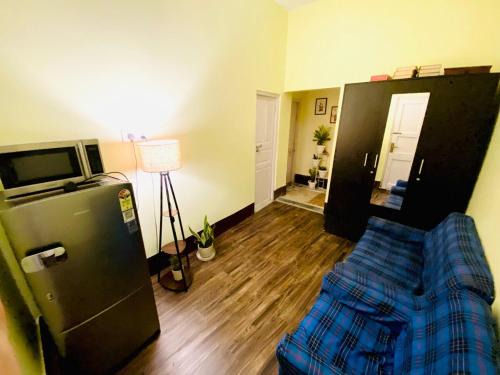 Kolkata Apartment | Affordable stay with Comfort