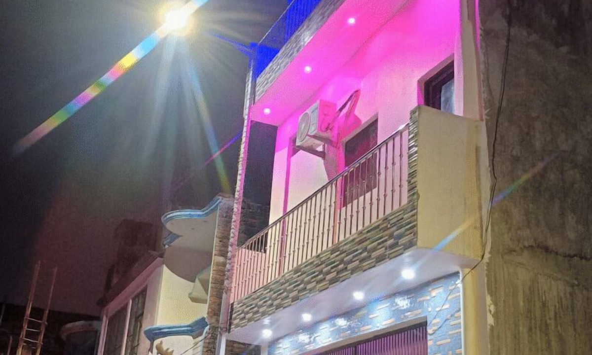 Ayodhya Hotel | Ajay Palace Home Stay