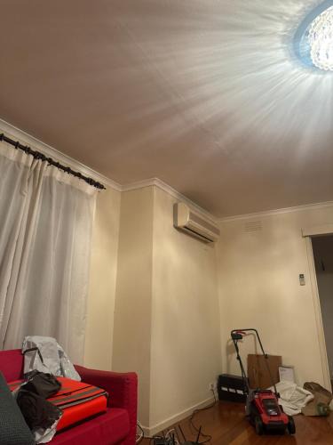 Bell Post Hill House | Al amin