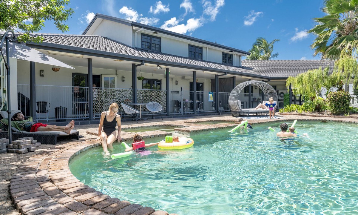 West Mackay Hotel | Alara Motor Inn