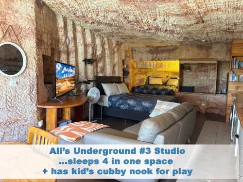 Coober Pedy Apartment | Ali's Underground Studio