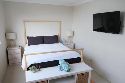 Tuncurry Apartment | Amaroo 44