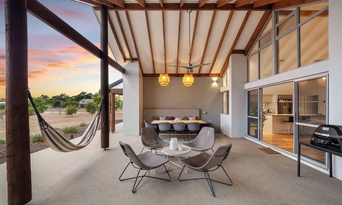 Quindalup House | Amaroo—Luxe Hinterland Farmhouse + Studio