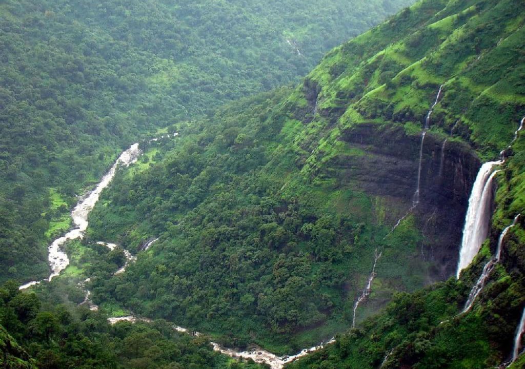 Sawantwadi Resort | Amboli Hotel River View Amboli