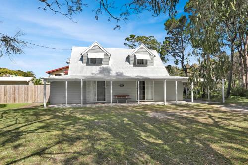 Amity Point House | Amity Oasis