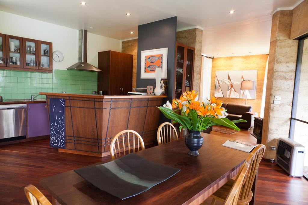 Scotsdale House | Anagama House & Studio