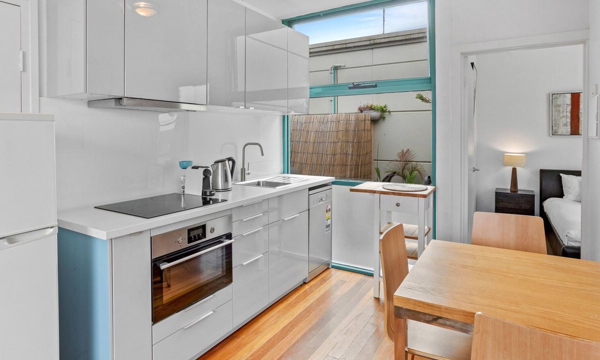 Anglesea Apartment | Anglesea Waterfront 40 - walk to the beach and river