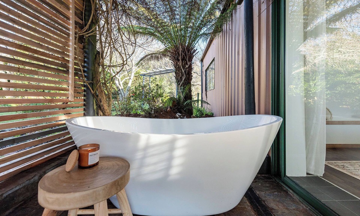 Yolla House | Arion Park