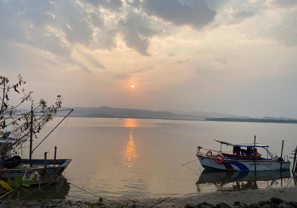Hireguthi House | Artham The River View