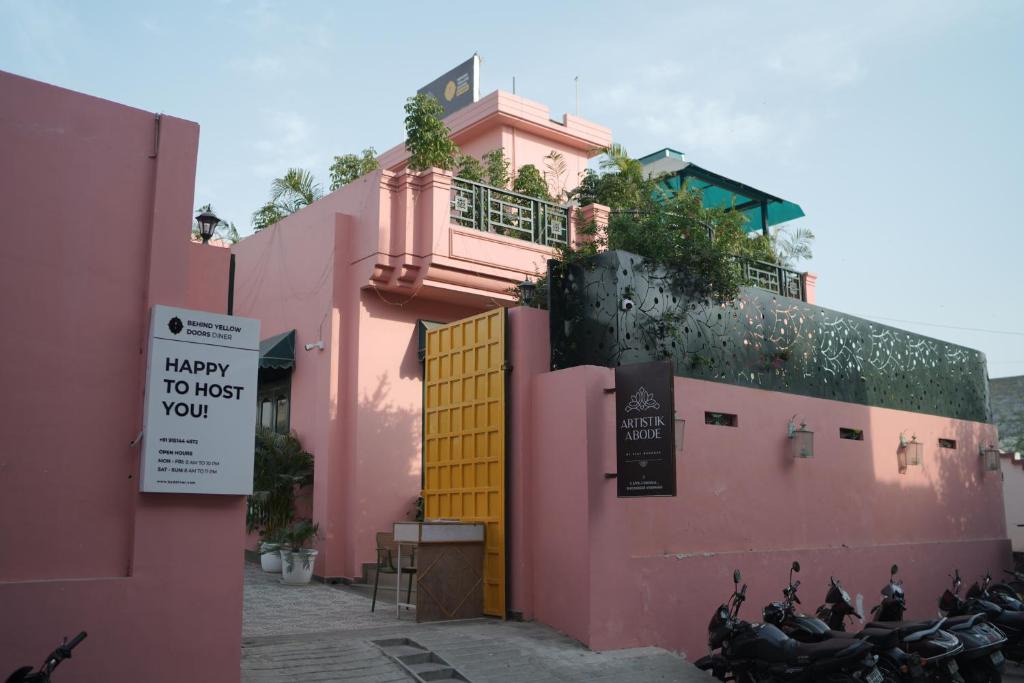 Varanasi Hotel | Artistik Abode by Stay Banaras