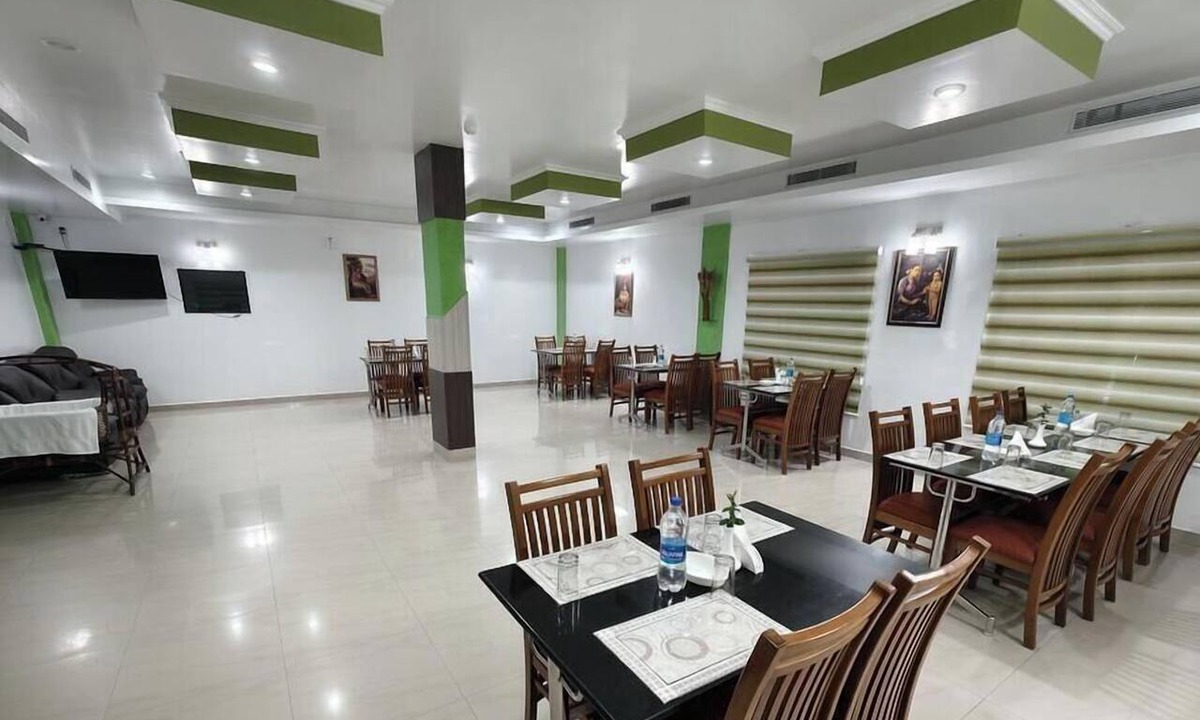 Perumbavoor Hotel | Arya International