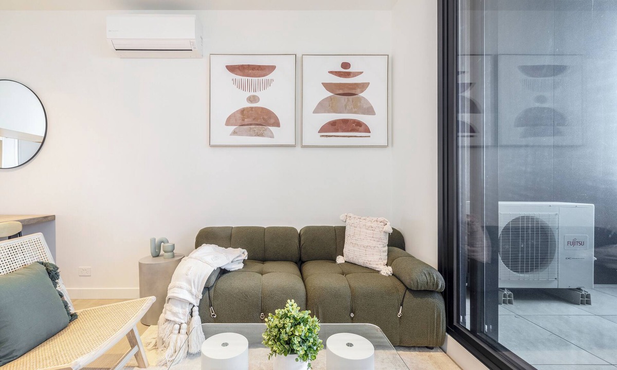 South Melbourne Apartment | Attractive Haven in the Core of South Melbourne