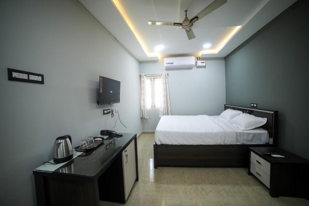 Pondicherry Beach Hotel | AV Home Stay