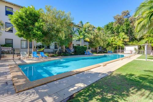 Rainbow Beach House | Baden 90 Rainbow Shores