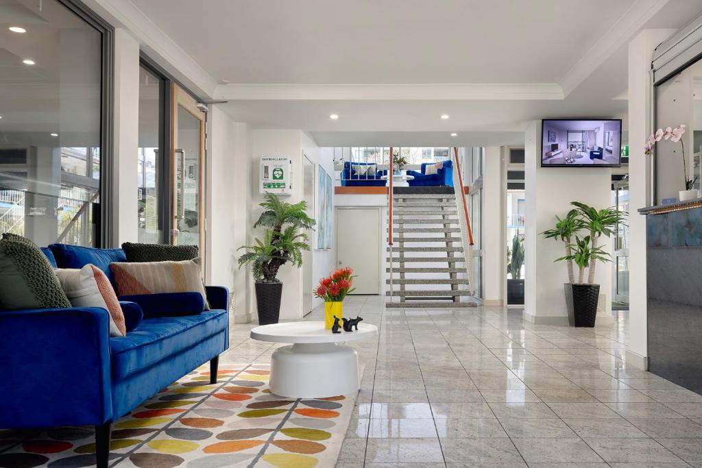 East Perth Hotel | Baileys Parkside Motel by VetroBlu