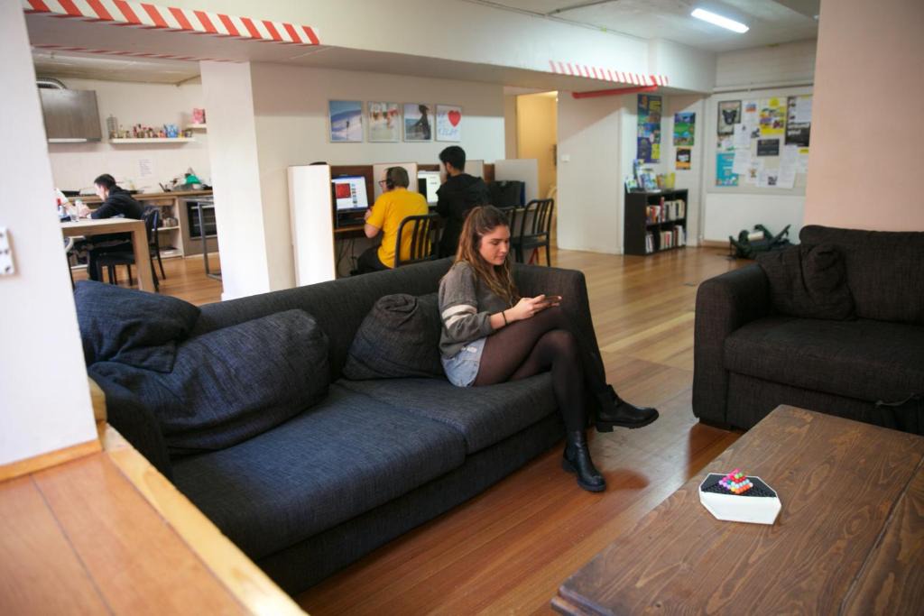 St Kilda Hostel | Barkly Backpackers